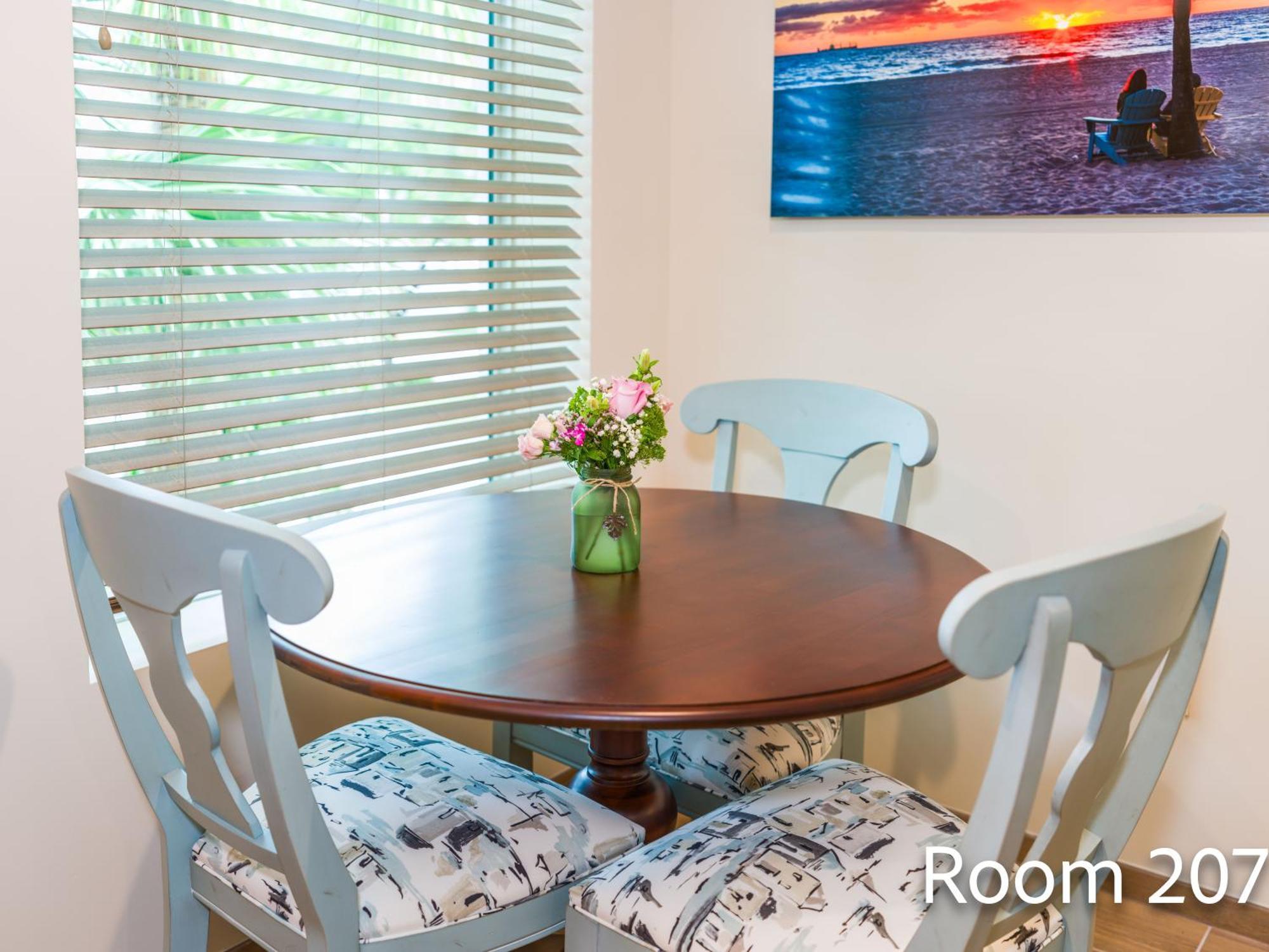 Seaside Villas Lauderdale-by-the-Sea Room photo